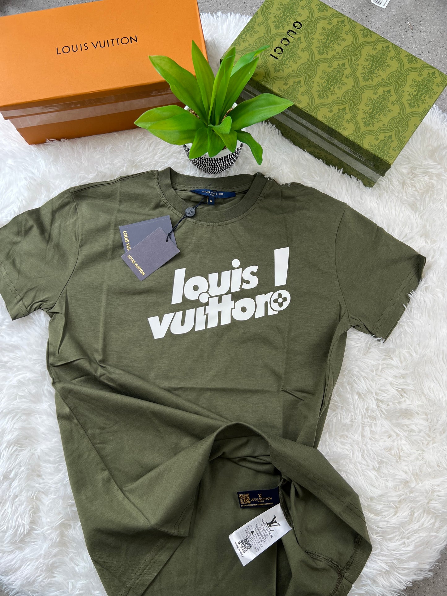 LV khaki T-shirt