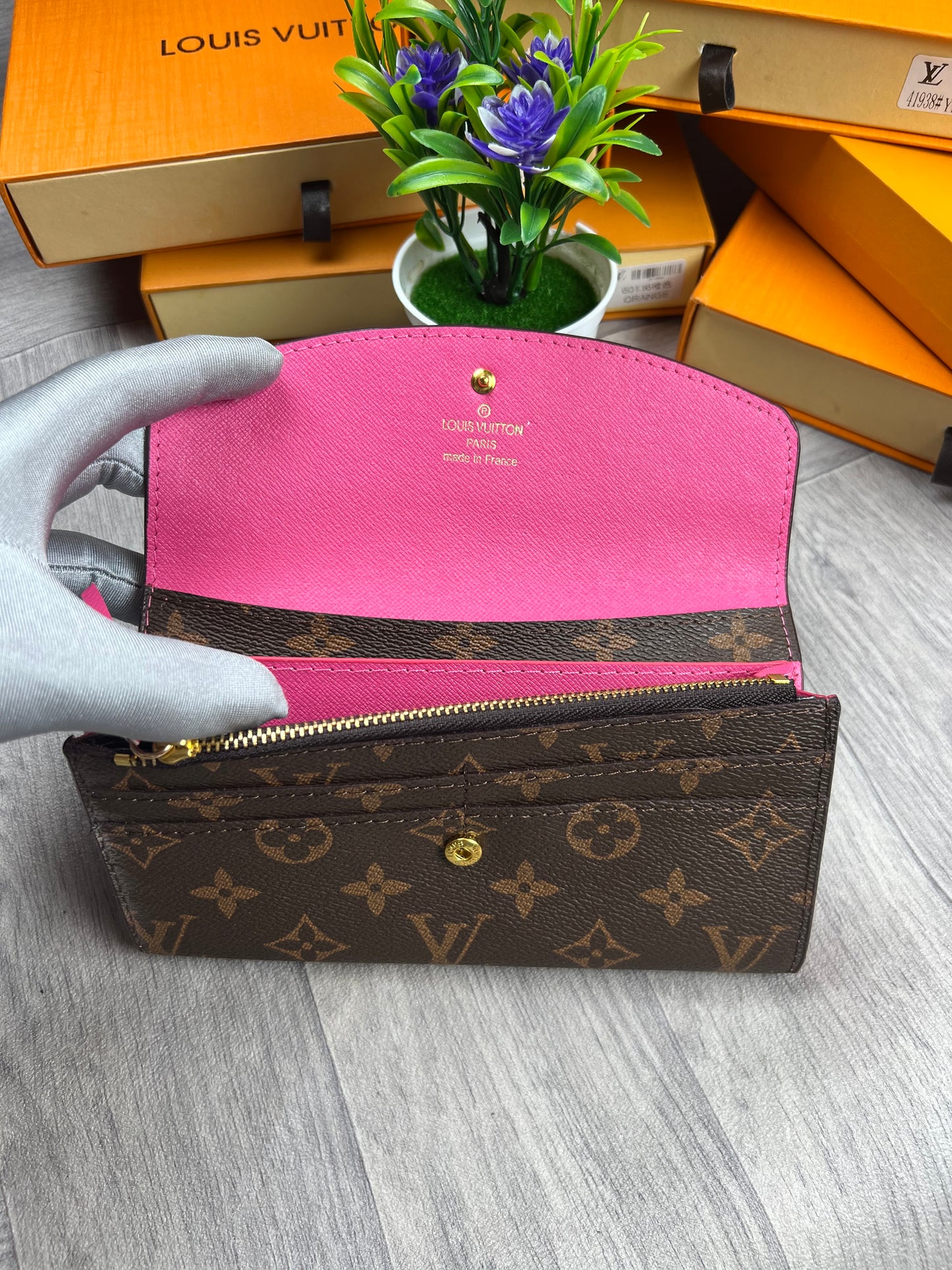 LV purse