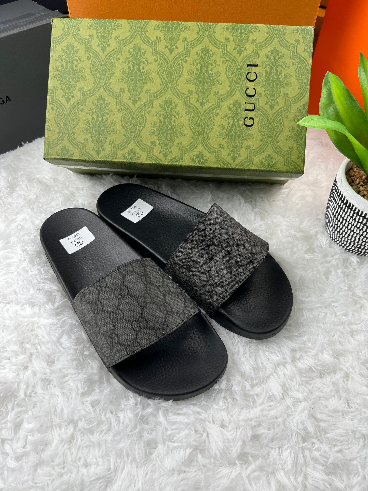 Gucci slides